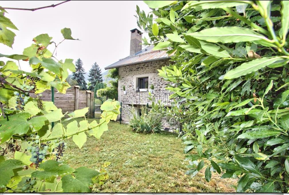 La Tour Charmant Tres Bien Situe Minimum 2 Nuits Merci Tours-en-Savoie Exterior foto